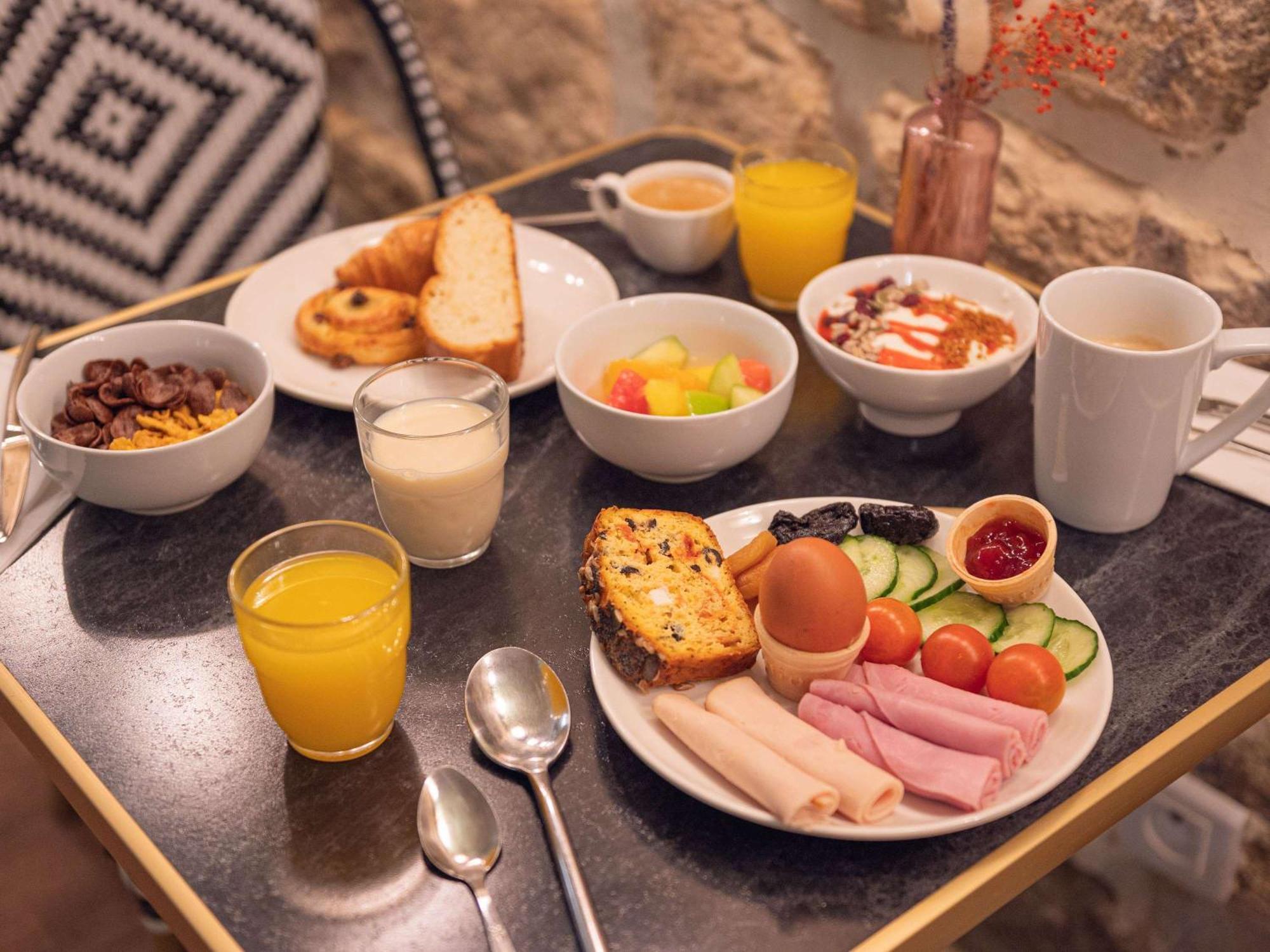 Ibis Styles Paris Batignolles Ξενοδοχείο Εξωτερικό φωτογραφία